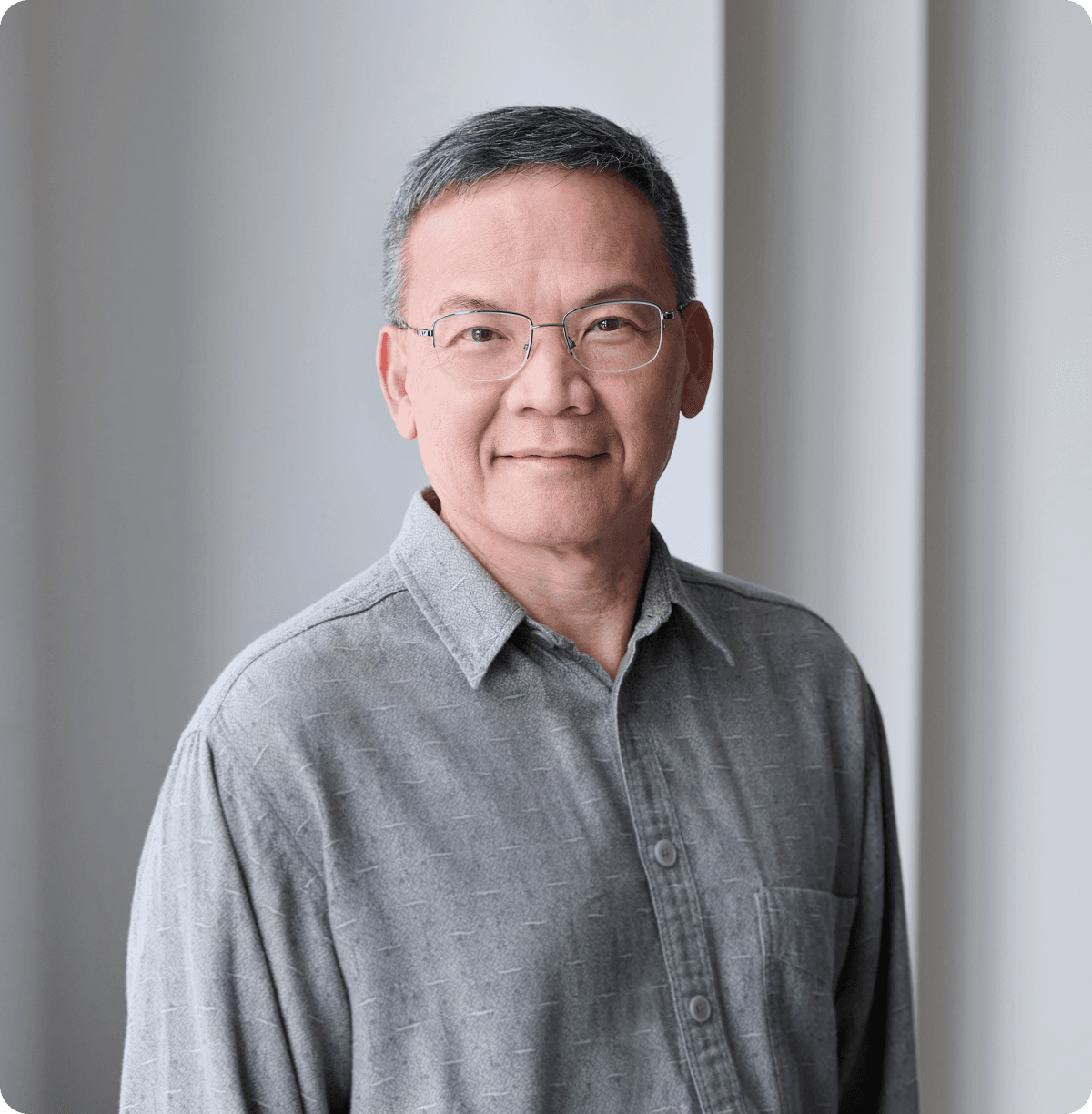 Headshot of Tuan Hoang