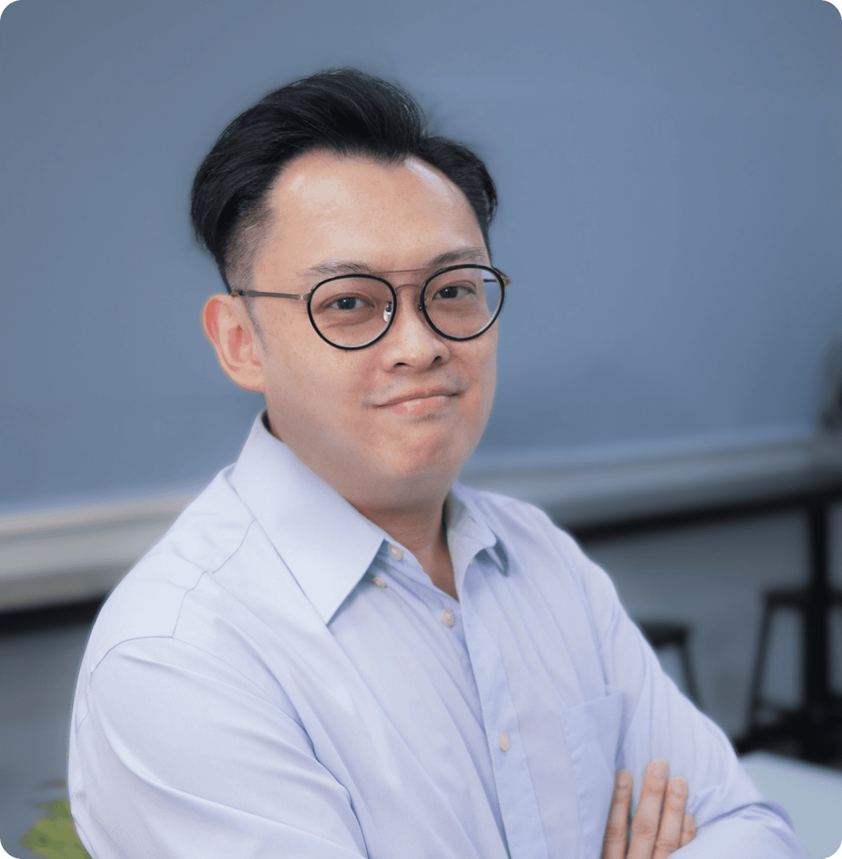 Headshot of Tasman Chow